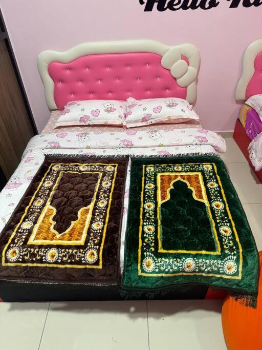 Hello Kitty Homestay - Cameron Highlands - Spacious Studio - Perfect For Families - Sleeps 4 And Baby Tanah Rata Exterior photo